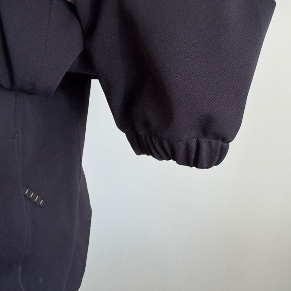 Sunice - Blue and White Pull Over Golf Windbreaker Jacket - Picture 5 of 15